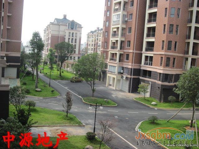 上高锦都圣地雅阁3楼，毛坯三通，产权车库25平三通