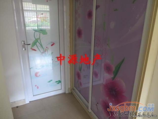 上高《友谊广场旁小区》精装全配，底楼带花园，好停车